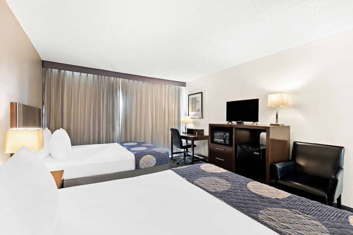 Room 14 of 31